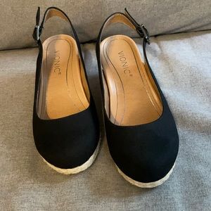 Black Vionic wedges